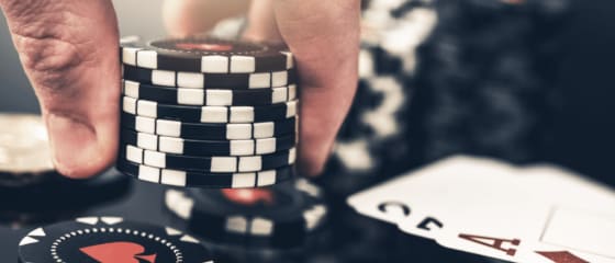 5 stÃ¶rsta skillnaderna mellan poker och blackjack